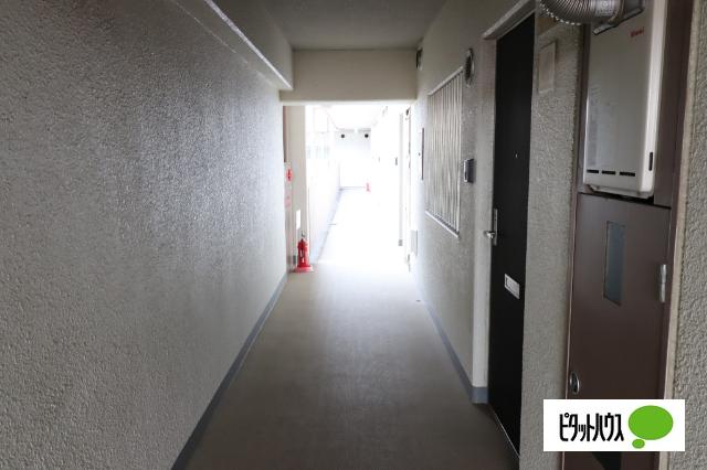近江八幡市出町マンション ロビー