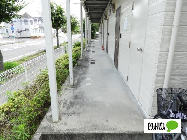 近江八幡市古川町アパート ロビー