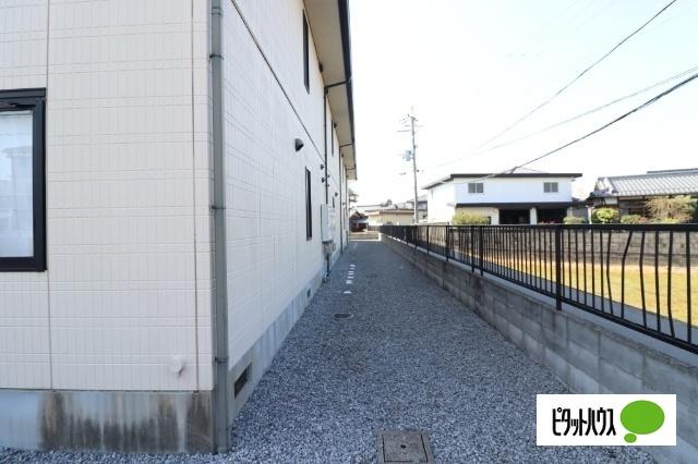 近江八幡市白鳥町アパート その他