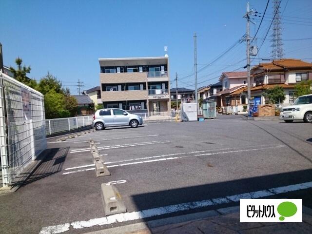 野洲市小篠原アパート 駐車場