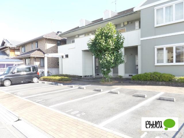 近江八幡市出町アパート エントランス