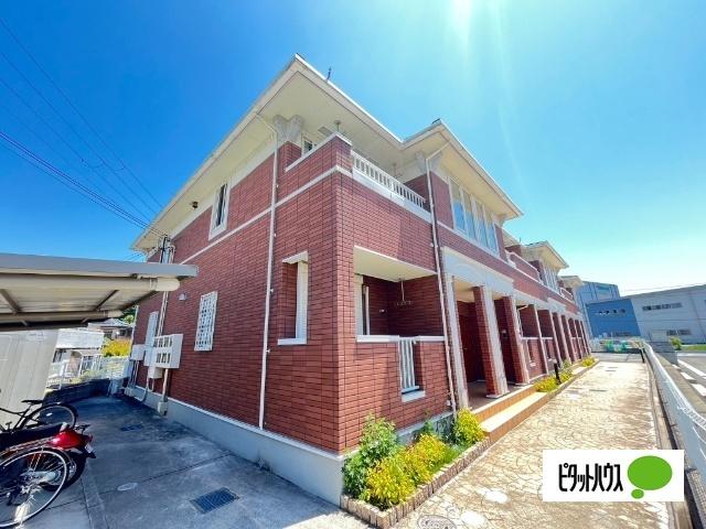 蒲生郡竜王町大字小口アパート 外観