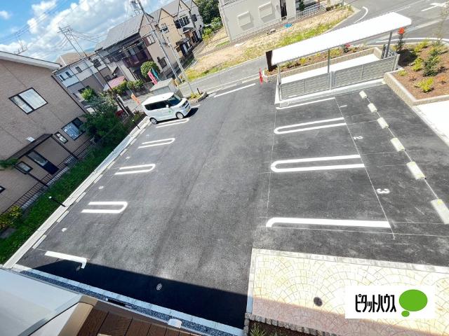 近江八幡市土田町アパート 駐車場