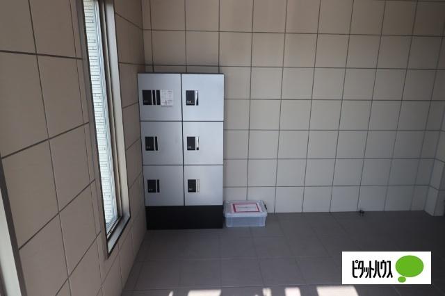 野洲市行畑マンション エントランス