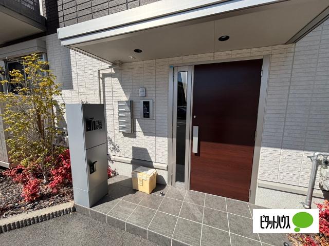 野洲市野洲アパート エントランス