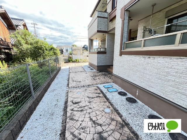近江八幡市馬淵町アパート ロビー