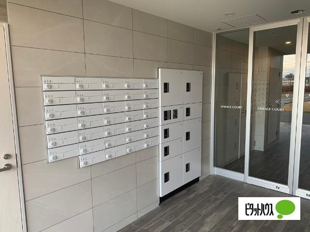 野洲市行畑マンション エントランス