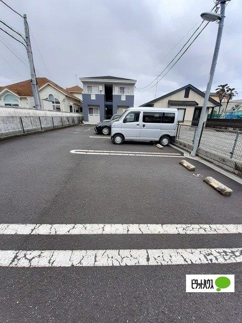 東近江市垣見町アパート 駐車場