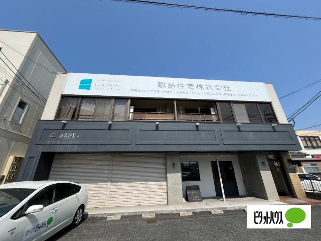 近江八幡市中村町アパート 駐車場