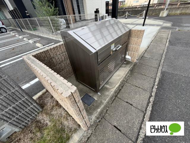 近江八幡市鷹飼町北アパート 共有部分