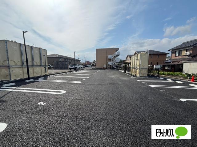 ボヌールメゾンkasugaⅡ 駐車場