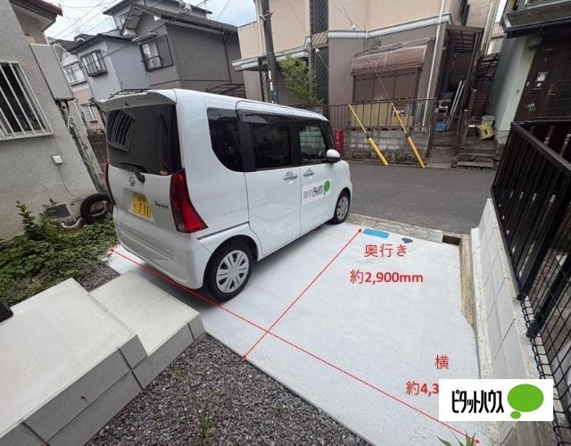 野洲市栄一戸建 駐車場