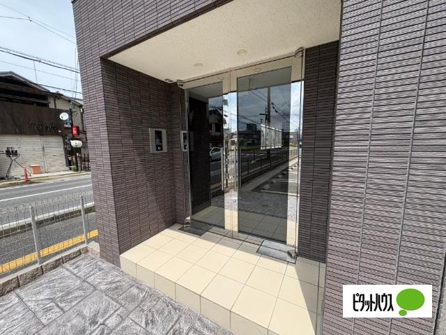 野洲市北野マンション エントランス