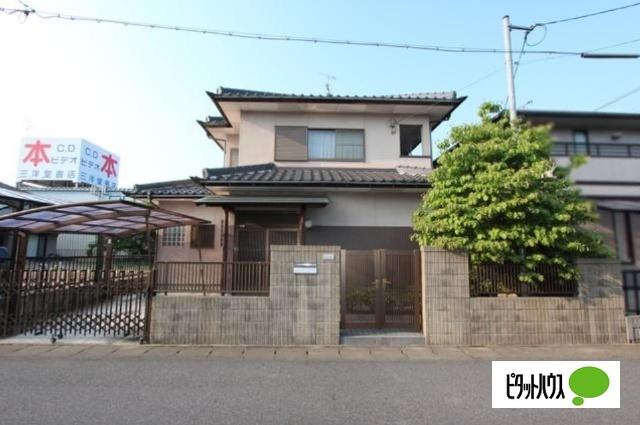 近江八幡市鷹飼町北一戸建 外観