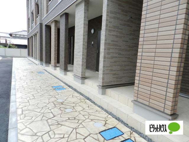 近江八幡市江頭町アパート ロビー