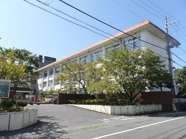 近江八幡市立桐原東小学校