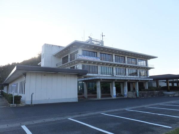 近江八幡市安土町総合支所