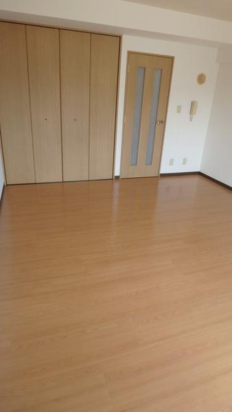PARK　SQUARE　与野（106） リビング