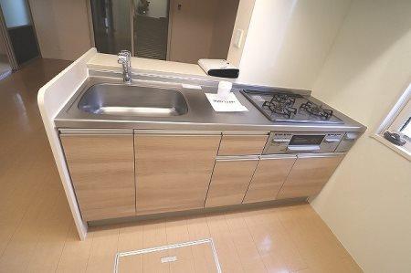 メゾン　アクアⅠ（102） キッチン