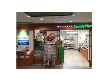 ファミリーマート埼玉メディカルセンター店：298m