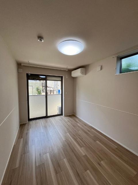 ＣｏｍｆｏｒｔＭａｉｓｏｎ浦和元町（102） リビング