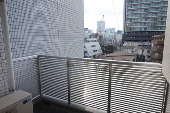 アクシーズタワー大門町（604） バルコニー