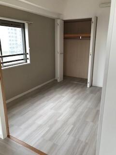 ロイヤルメドゥ北戸田（401） 室内