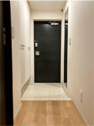 グランシエロ北戸田（104） 玄関