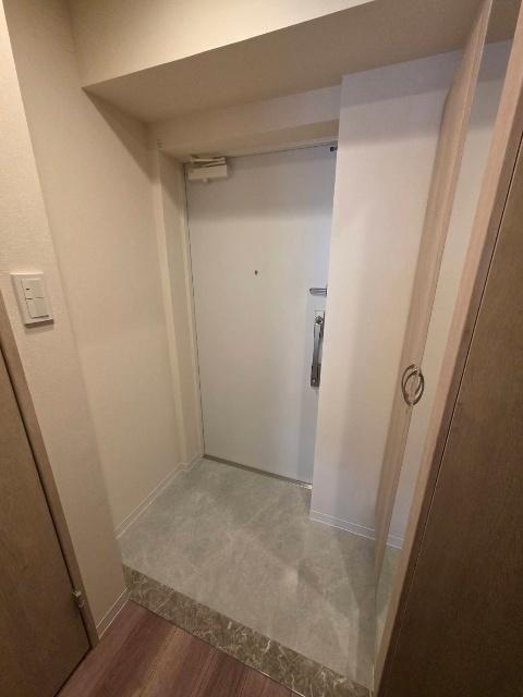 Residence　Omiya　Hikawasando（1001） 玄関