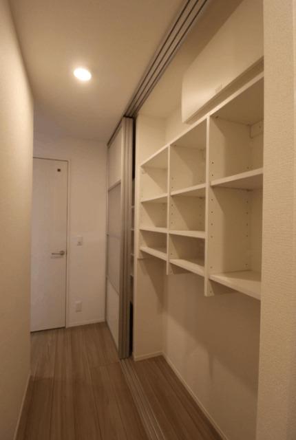 ムーンダスト美園（102） 収納