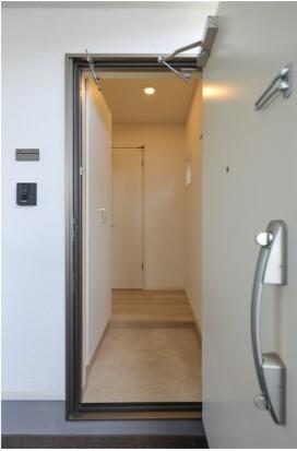 M's Mansion（203） 玄関