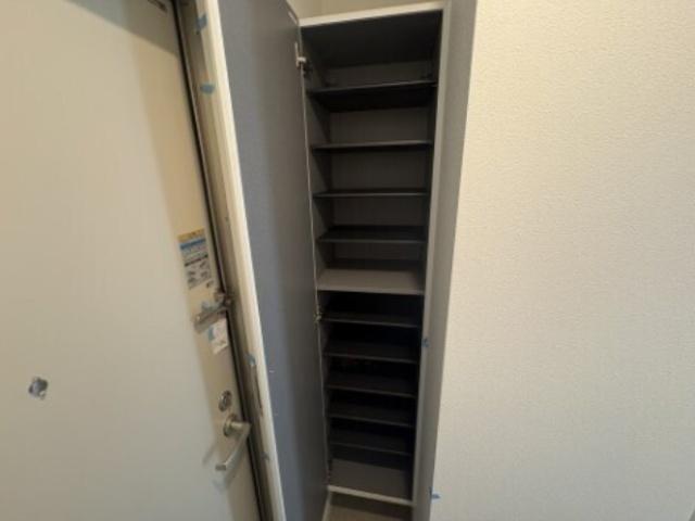 ジーメゾン与野中央（301） 玄関
