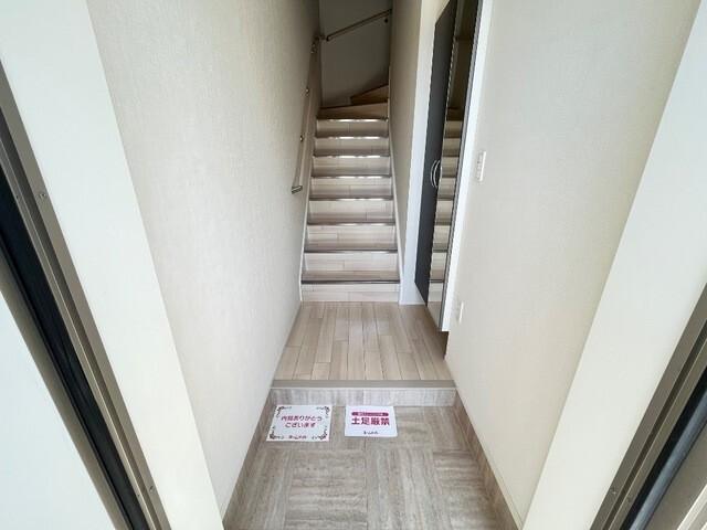 Plantoir Mukaihara（207） 玄関
