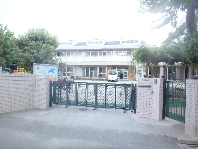 ひかり認定こども園ひかり幼稚園：358m