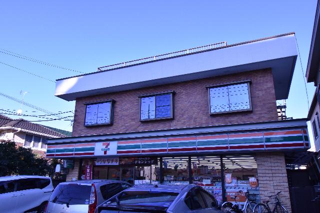 セブンイレブン針ケ谷店：192m