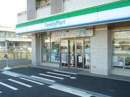 ファミリーマートさいたま本町東二丁目店：573m