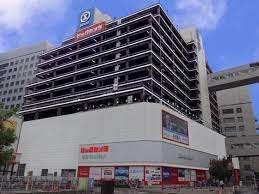 ビックカメラ大宮西口そごう店：763m