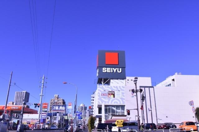 西友与野店：307m
