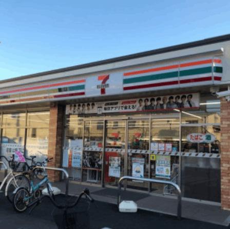 セブンイレブンさいたま曲本5丁目店：132m