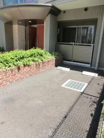 アイビーテラス（601） 駐車場