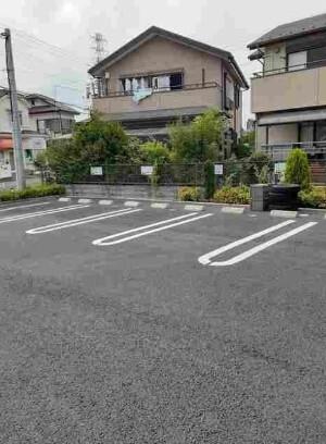 カーサ　プラシード（301） 駐車場