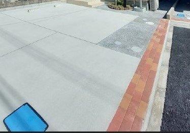 NガーデンD棟（D） 駐車場