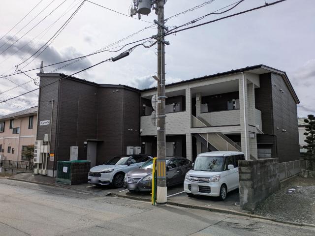 道路側（北東側）外観