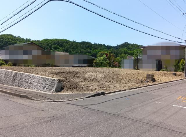 ■角地（東南側公道・北東側公道）に面します♪
