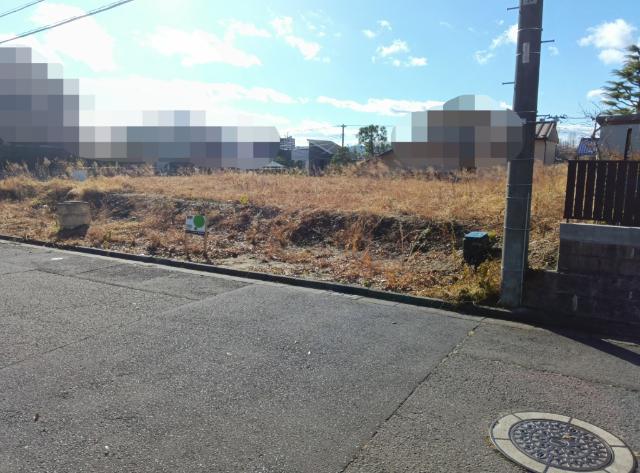 建築条件付宅地ではありません。