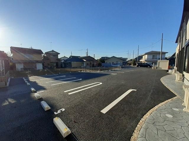 クロスローズ　パレス（205） 駐車場