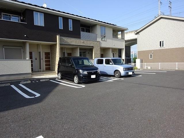 リガヤ　Ⅱ（103） 駐車場