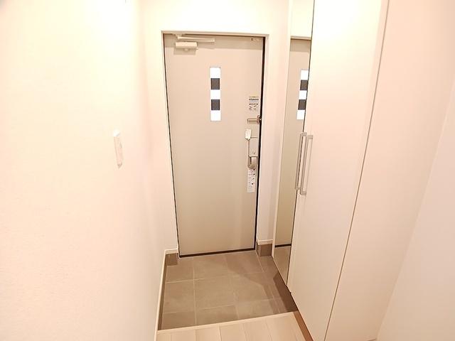 ポルトⅠ（104） 玄関