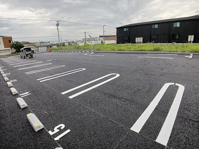 ポルトⅠ（104） 駐車場