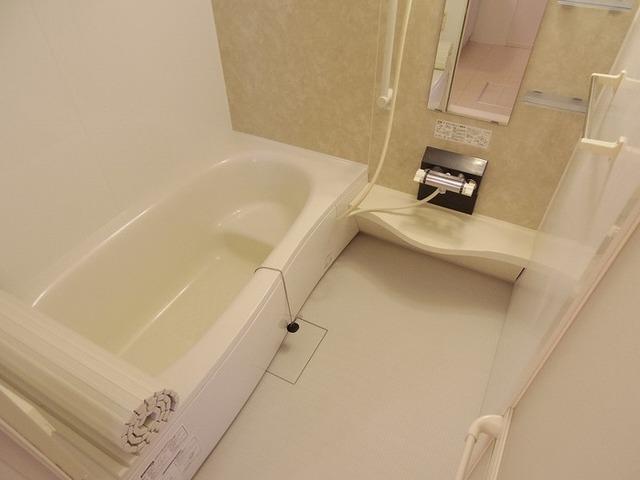Royal East（ロイヤル イースト）（101） 部屋画像
